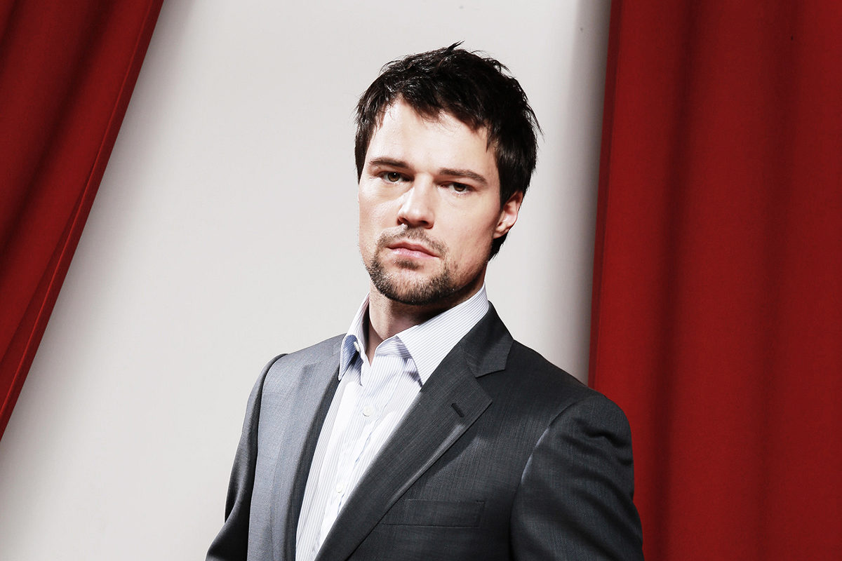 Данила Козловский. FRANK